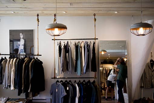 clothing-store-984396__340[1]