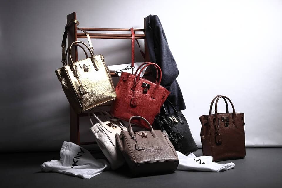 package-281425_960_720[1]
